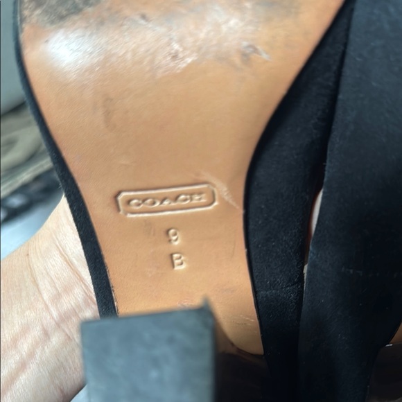 Coach women’s Roslyn Black Suede Peep Toe Heels - Picture 11 of 11